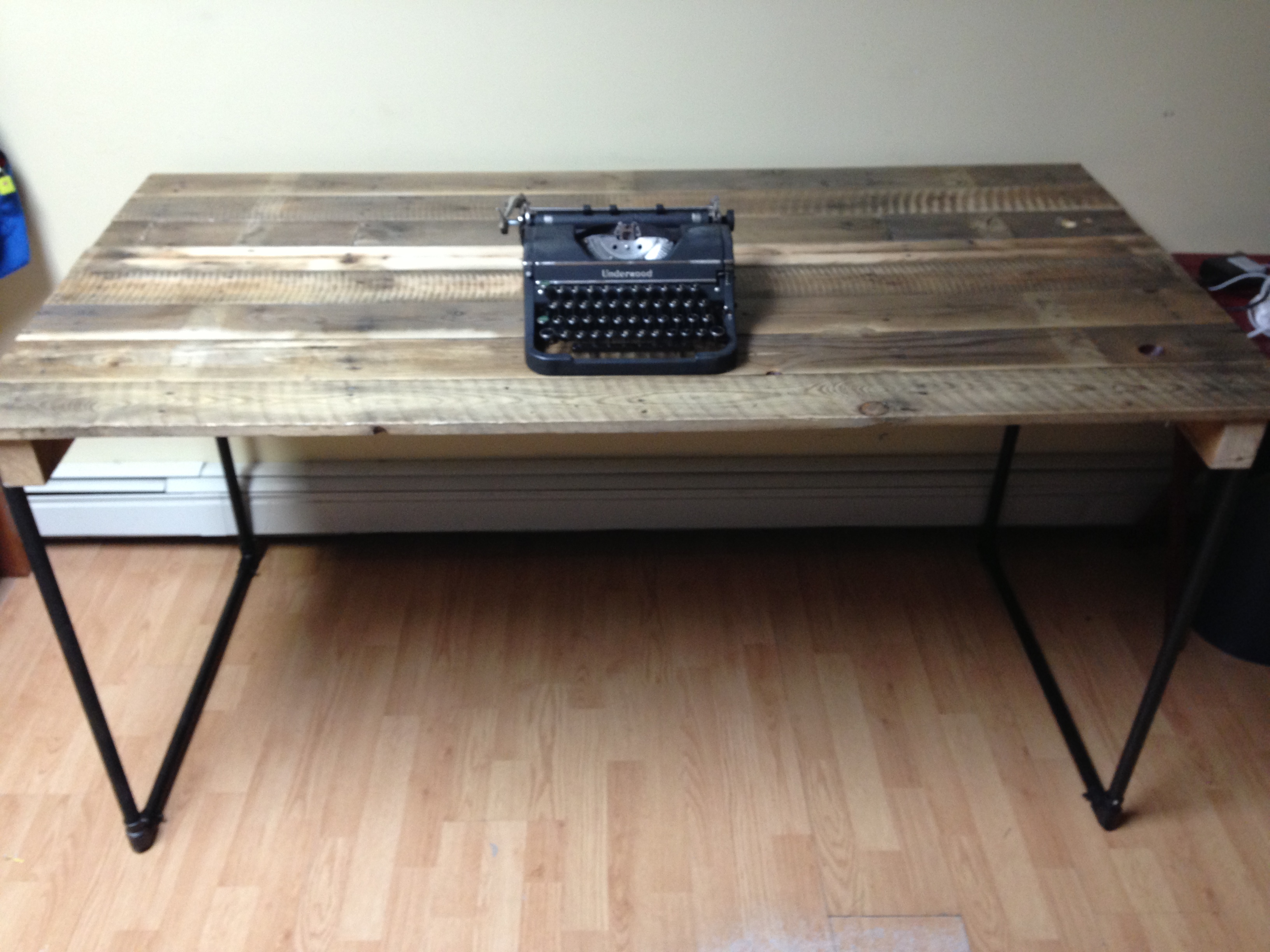 wood_desk